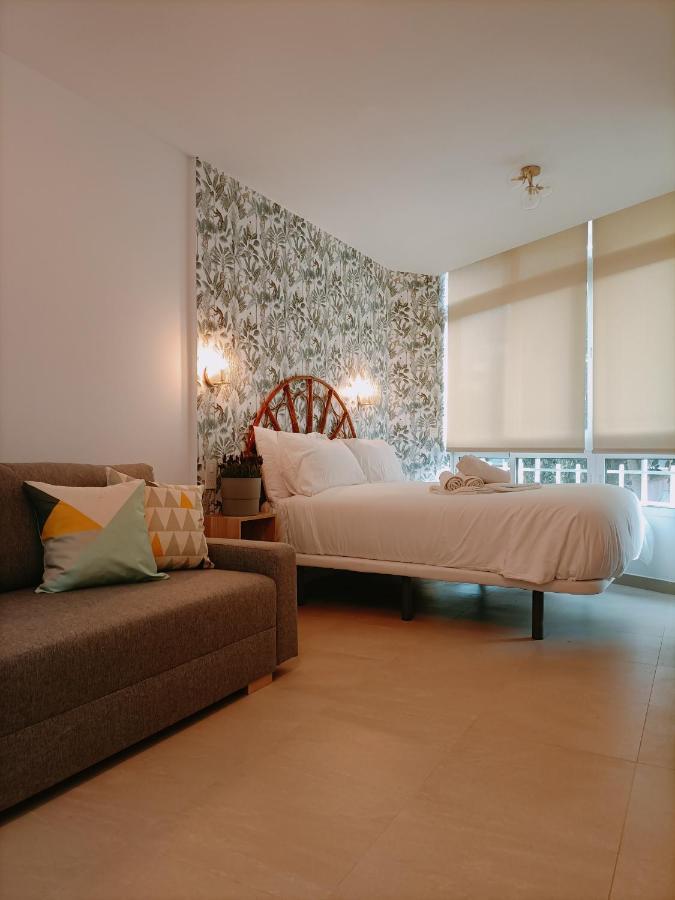 Joan Miro Luxury Torremolinos Apartment Exterior photo